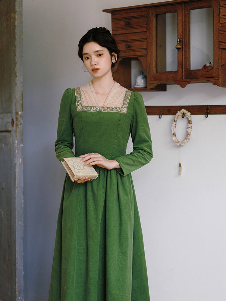 Emerald Garden Embroidered Collar Dress