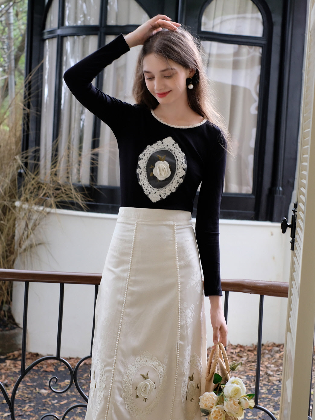 Black Rose Embroidered Vintage Knit Top