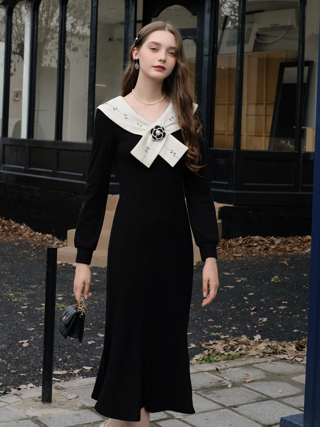 Elegant Bow Collar Black Vintage Dress