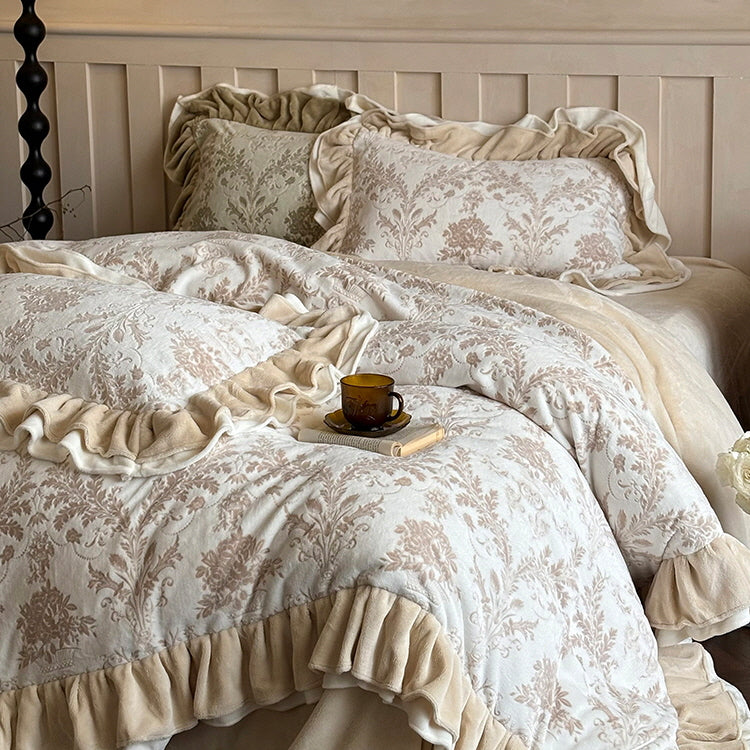 Romantic Velvet Ruffle Duvet Cover Set