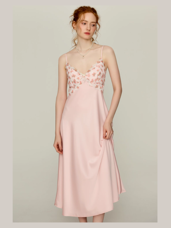 Blush Rose Garden Lace Nightgown Set