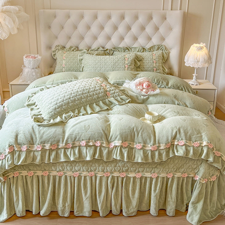 Princess Velvet Rose Ruffle Bedding Set