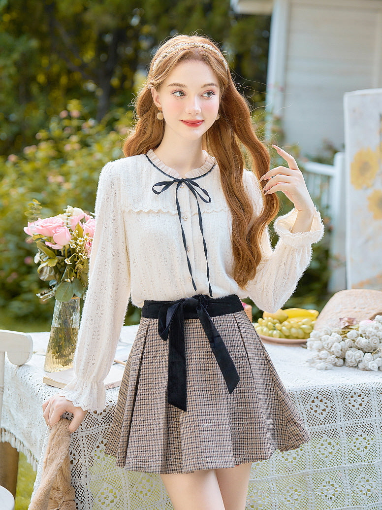 Ribbon Tie Lace Ruffle Blouse