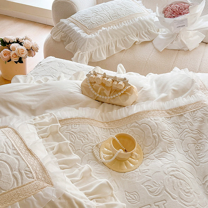 Velvet Rose Ruffle Bedding Set