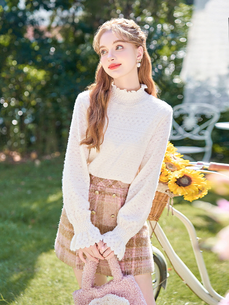 Vintage-Inspired Ruffled Lace Blouse