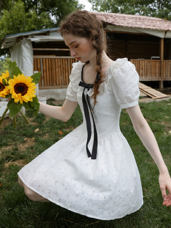 Blossom Girl in the Sunny Farm Dress