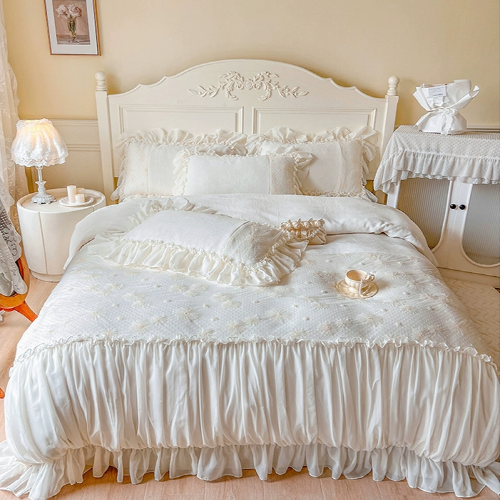 Parisian Milk Floral Bedding Set