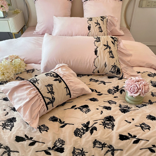 Rose Petal Dream Bedding Set