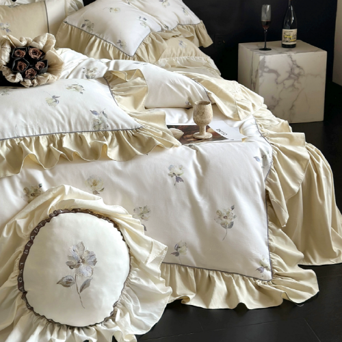 Sunlit Blossom Haven Bedding Set