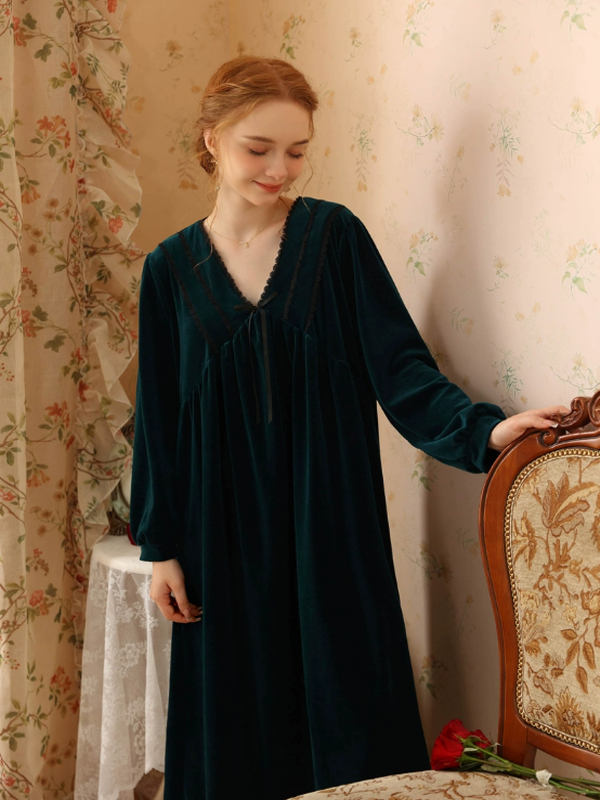 Velvet Moonlight Palace Dark Green Nightgown