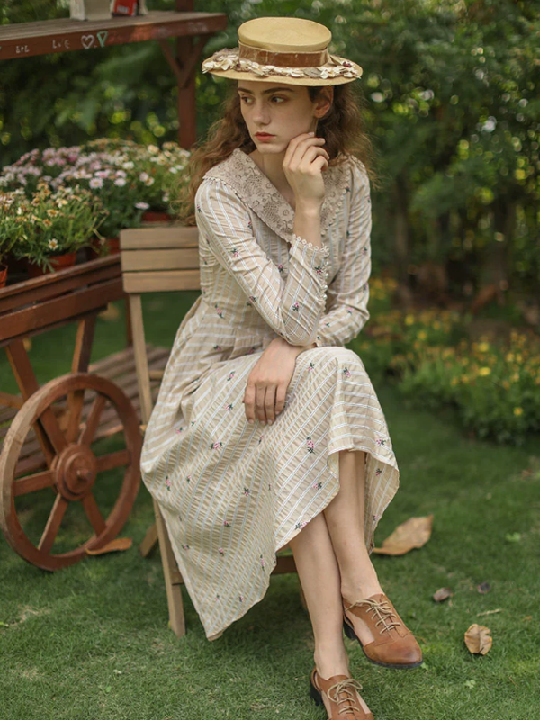 Beige Harmony of Lace Check Dress