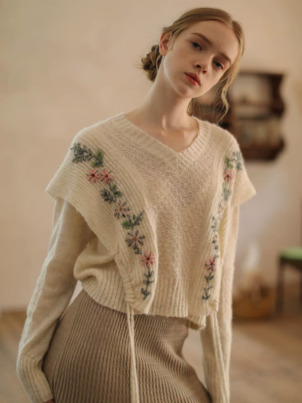 Embroidered Floral V-Neck Sweater