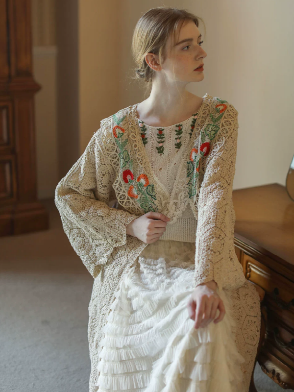 Forest Tale Antique Embroidered Collar Cardigan