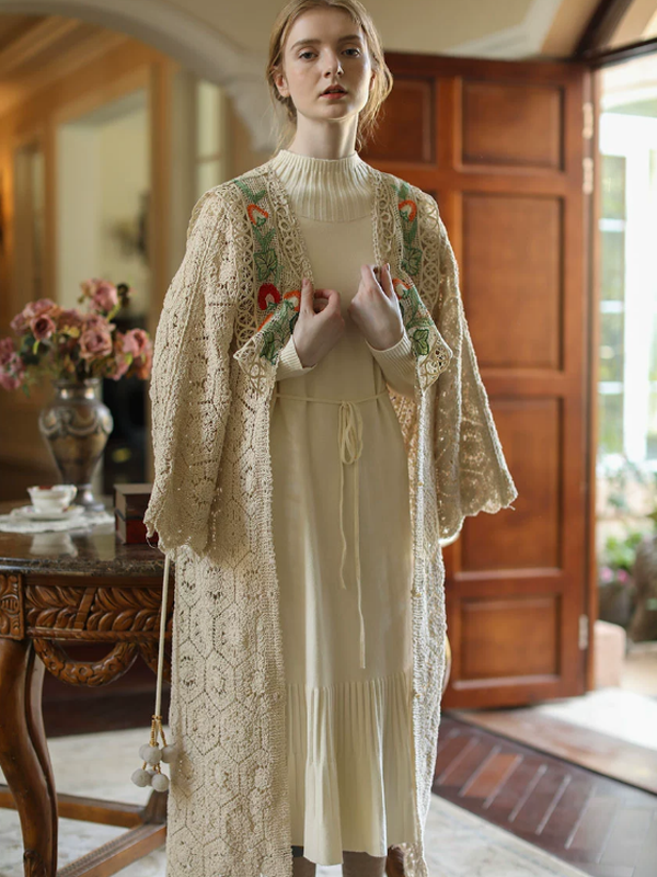 Forest Tale Antique Embroidered Collar Cardigan