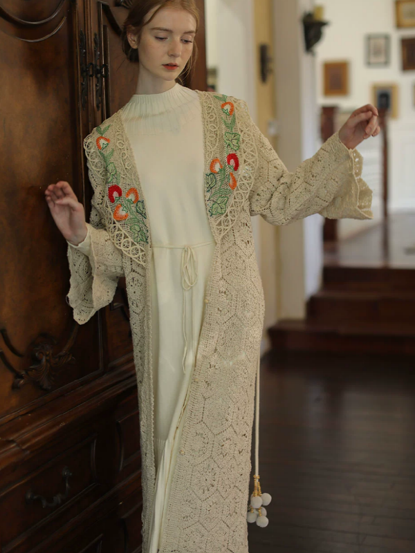 Forest Tale Antique Embroidered Collar Cardigan