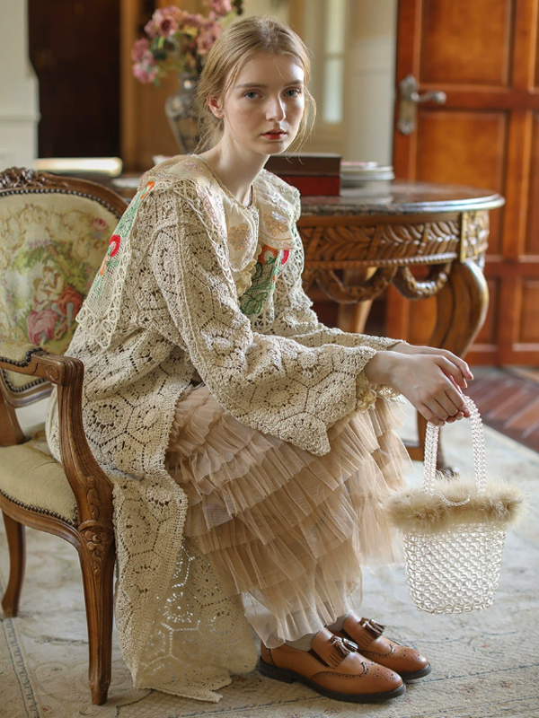 Forest Tale Antique Embroidered Collar Cardigan