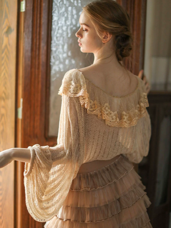 Elegant Forest Lace Frill Knit