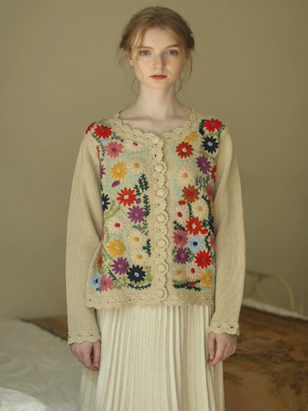 Retro Blossom Embroidery Cardigan