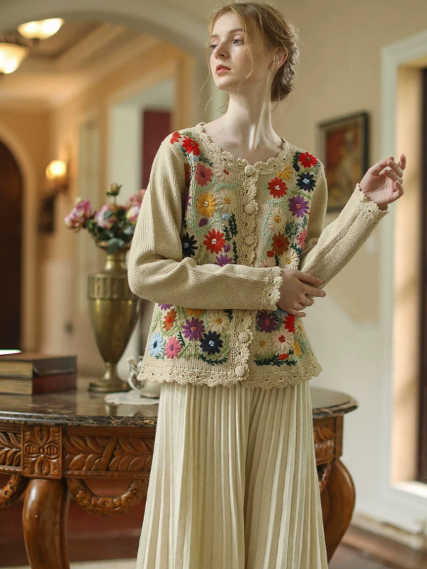 Retro Blossom Embroidery Cardigan