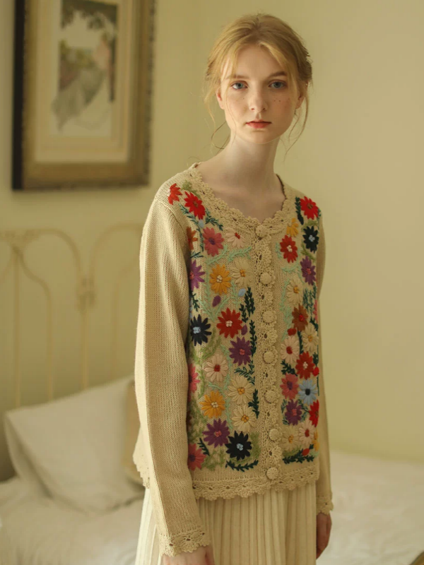 Retro Blossom Embroidery Cardigan