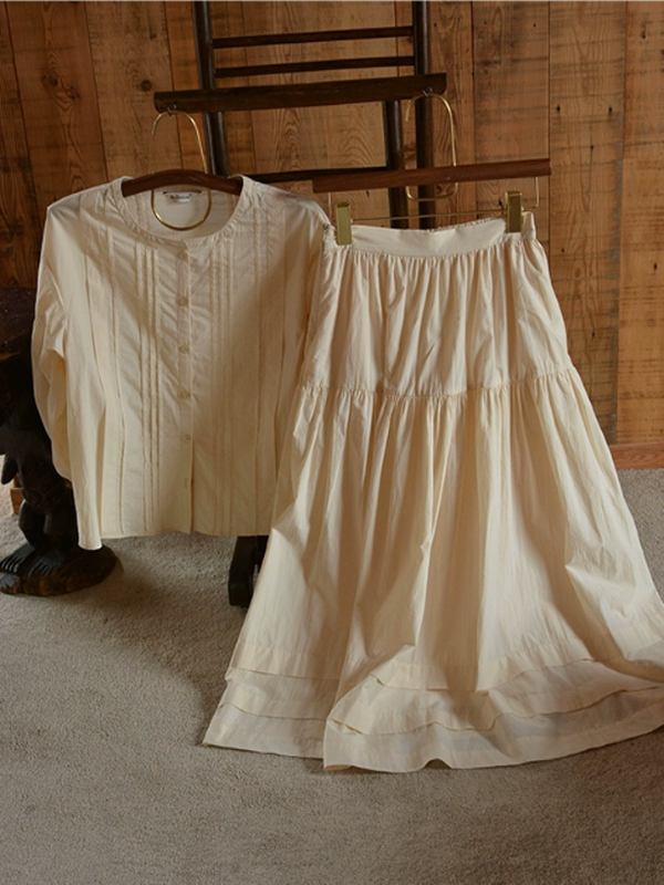 The Ivory Elegance Skirt