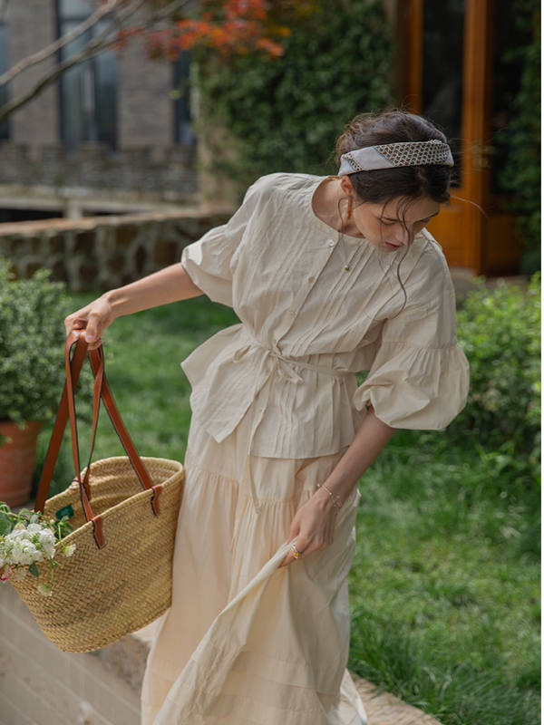 The Ivory Elegance Skirt