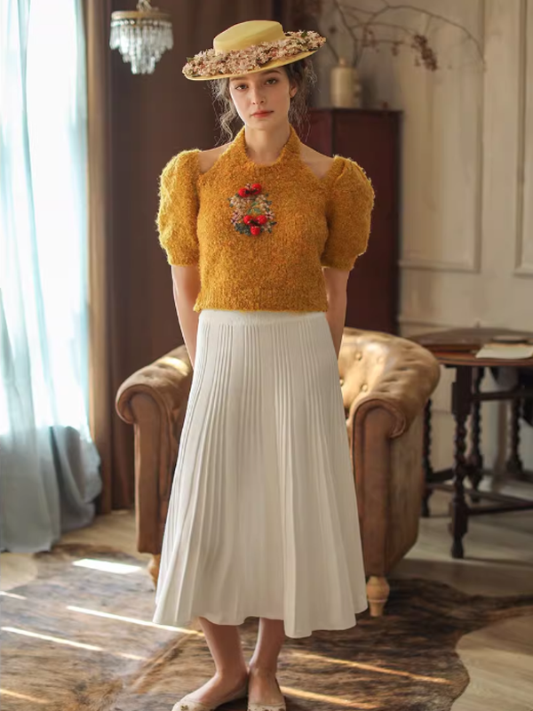 Elegant White Pleated Skirt