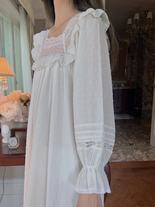 White Vintage Lace Long Nightgown