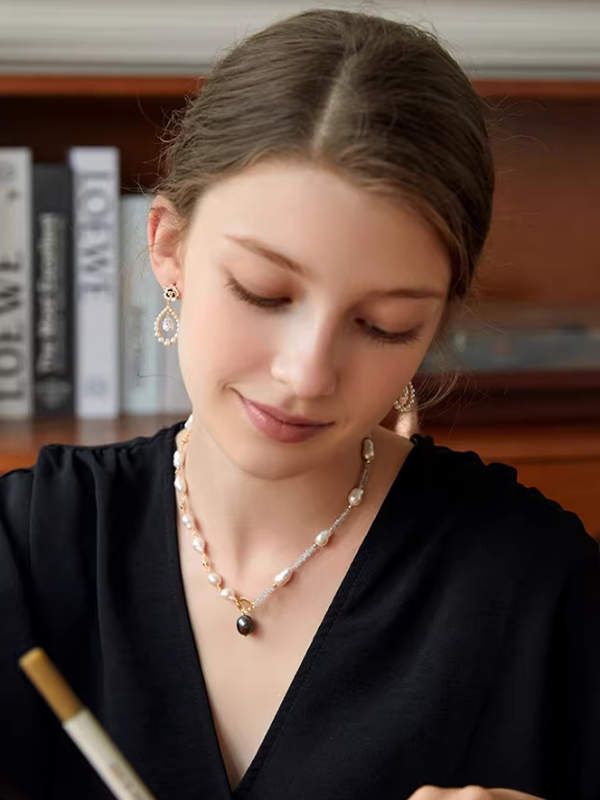 Camellia Rice Pearl Earrings