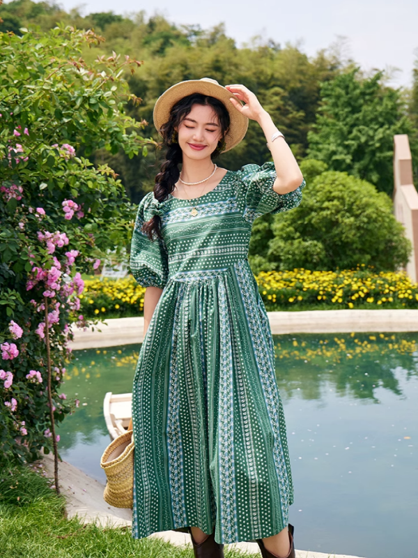 Emerald Floral Puff Sleeve Dress