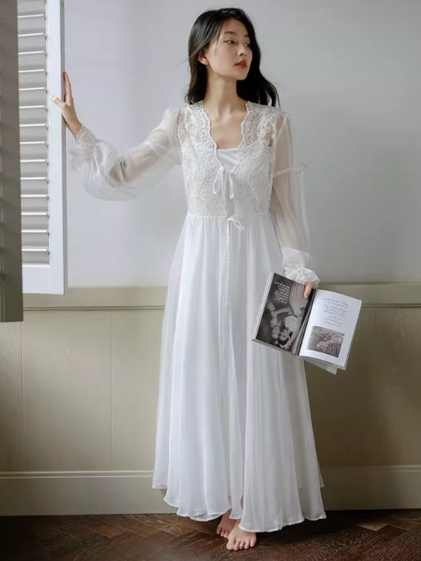 Juliet's Lace Dream Nightgown Set