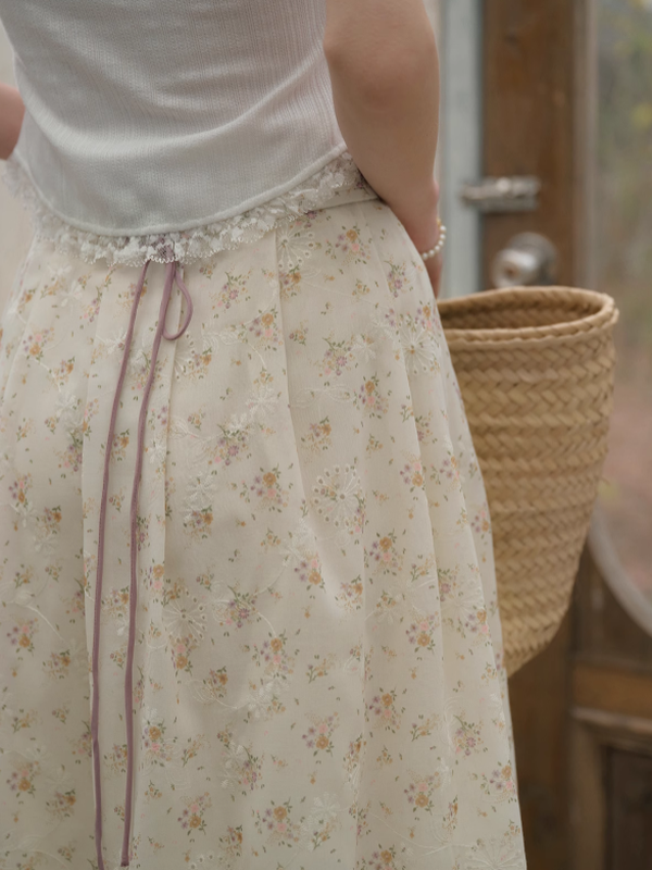 Lily's Summer Garden Skirt