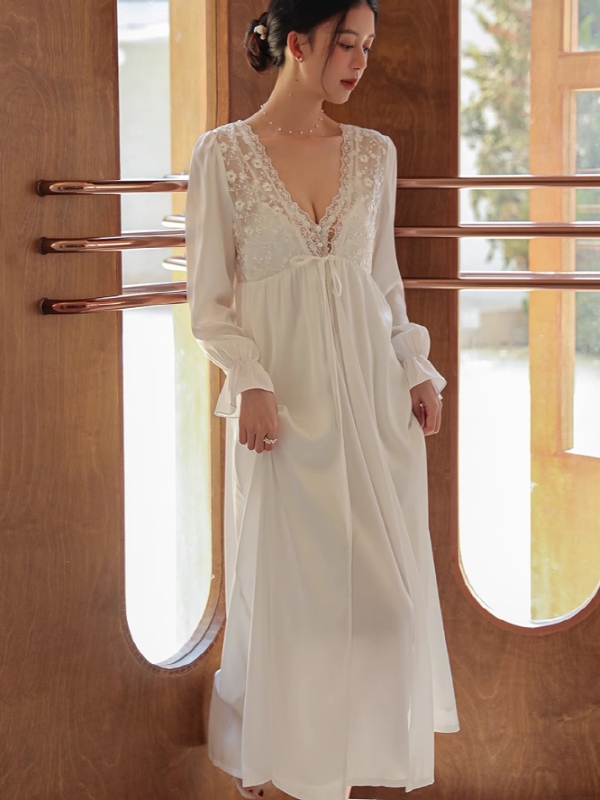 Luna's Grace White Nightgown Set