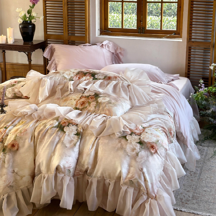 Romantic Vintage Floral Bedding Set