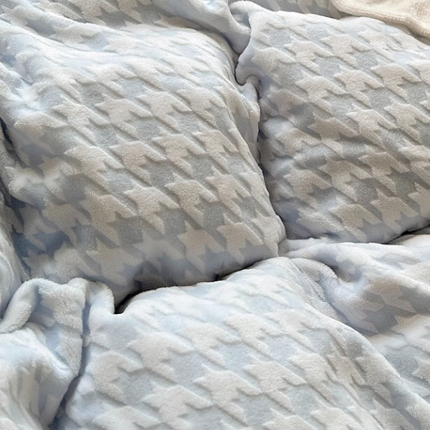 Velvet Blue Check Dream Bedding Set