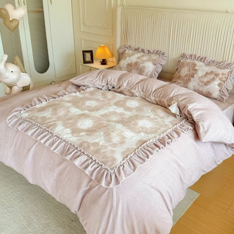 Blossom Velvet Floral Bedding Set