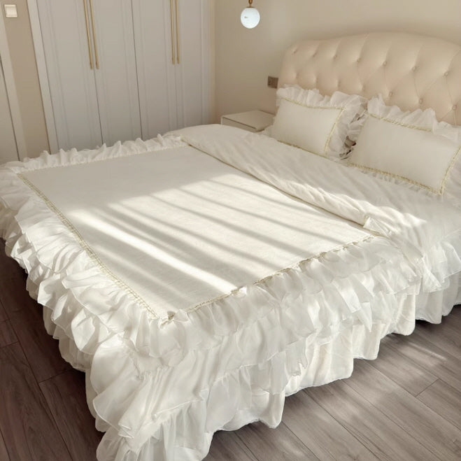 Fairy Lace Velvet Ruffle Bedding Set