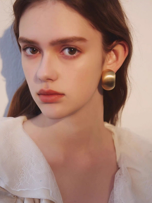 Golden Glow Vintage Dome Earrings