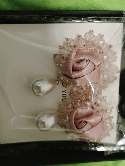 Romantic Rose Pearl Drop Earrings