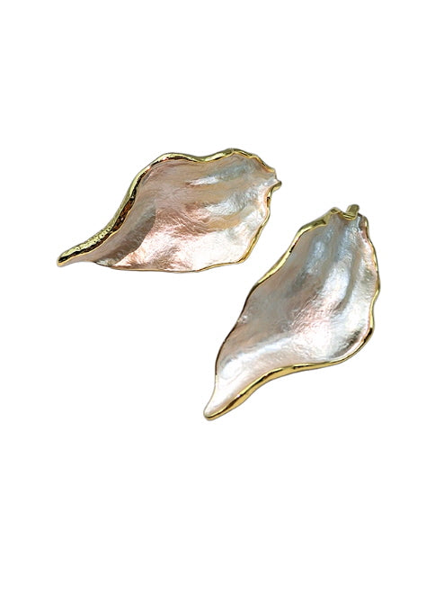 Romantic Vintage Seashell Statement Earrings