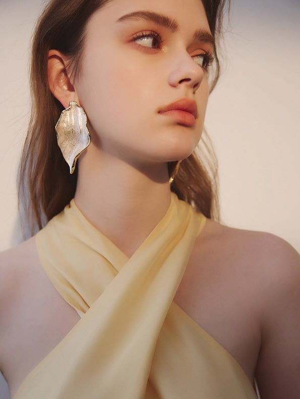 Romantic Vintage Seashell Statement Earrings