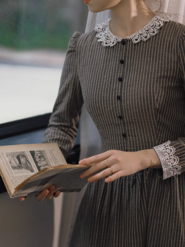 Striped Vintage Lace Collar Cottagecore Dress