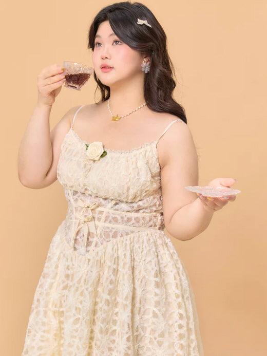 Ivory Lace Rose Fairytale Plus Size Dress