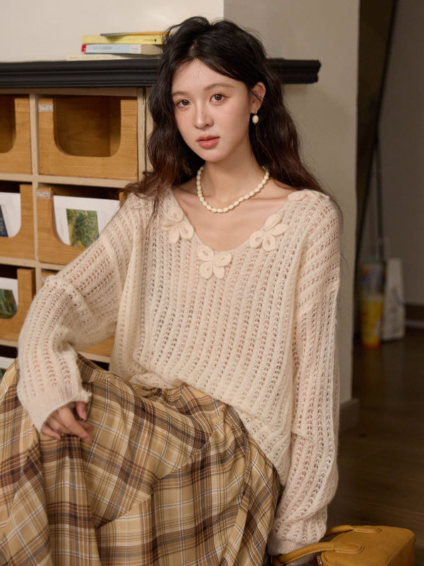 Romantic Flower Detail Knit Blouse