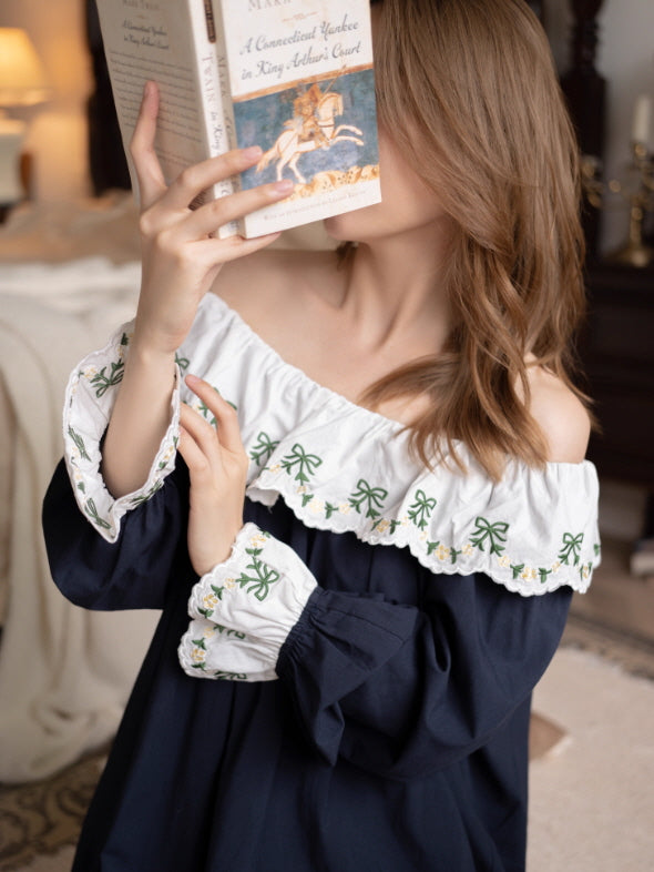 Emerald Ribbon Embroidery Nightgown
