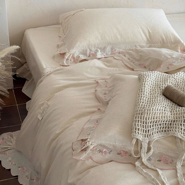 Cream Rose Garden Bedding Set