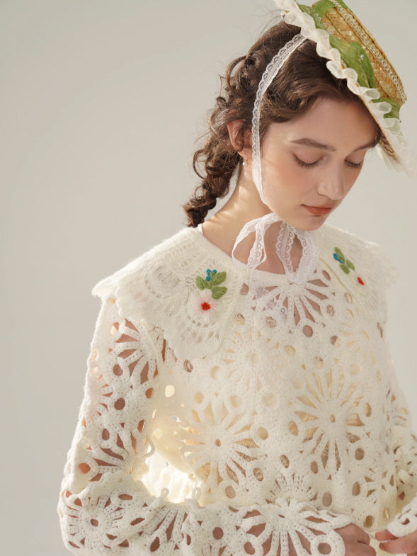 Floral Cutwork Lace Embroidered Collar Blouse