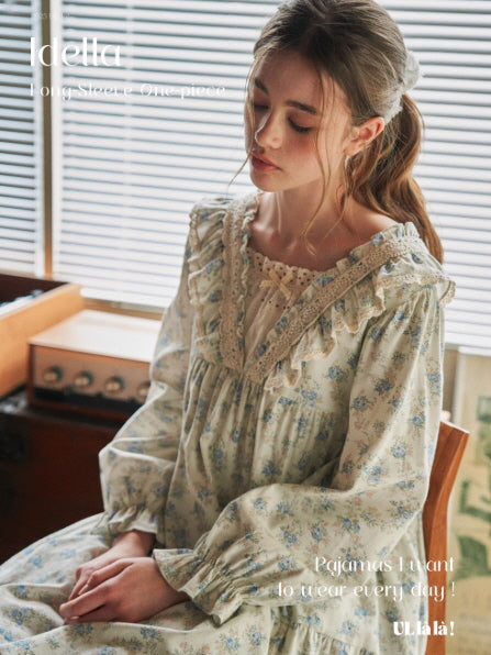 Blue Garden Vintage Lace Nightgown