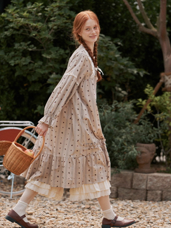 Anne’s Meadow Garden Nightgown