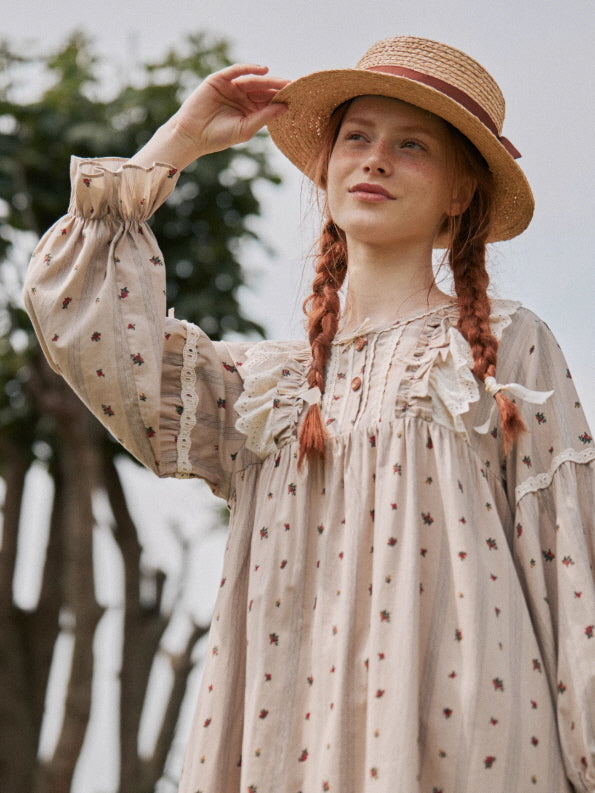 Anne’s Meadow Garden Nightgown